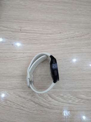 Samsung Galaxy Watch 6 LTE ) 40 MM image 2