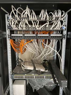 FOUREAUTAGE ET CABLAGE RESEAUX - TELEPHINIQUE image 5