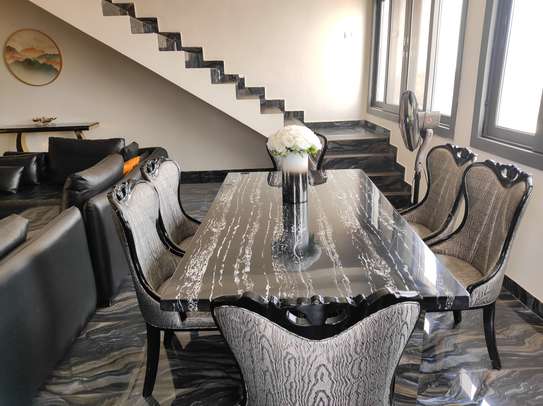 Appartement meublé type F4 Sicap Foire image 11