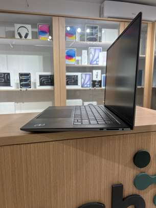 Dell Precision 5570 - I9 12e Génération | 16GB RAM | 512GB image 5