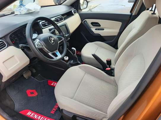 Renault Duster 2019 image 6