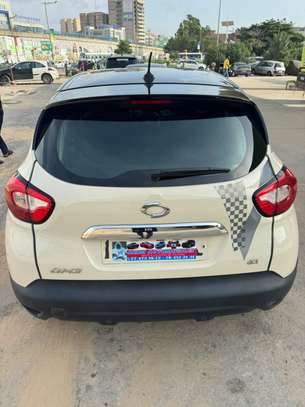 RENAULT QM3 2016 image 4