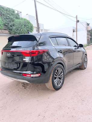 Kia Sportage image 9