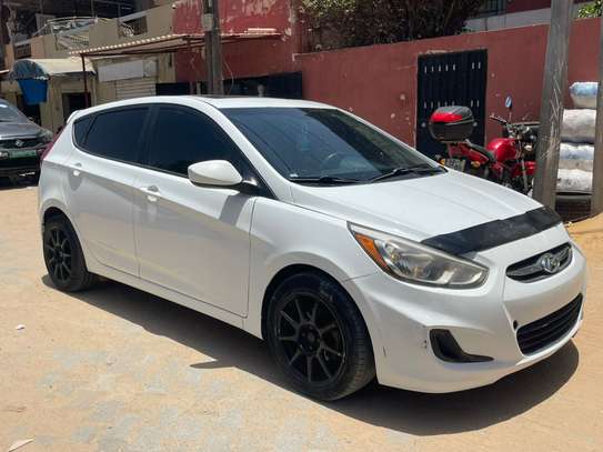 HYUNDAI ACCENT 2016 image 5