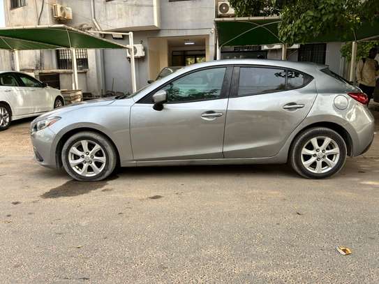 Mazda 3 image 3