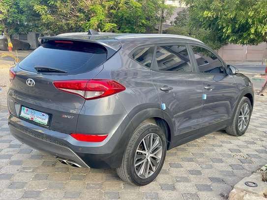 Hyundai Tucson Gris 2017 image 7