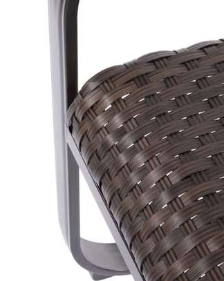 Set de six fauteuils de jardin en rotin synthétique image 4