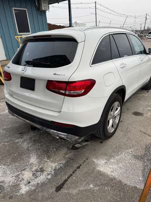 Mercedes GLC 300 4Matic image 9