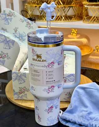 Gourde isotherme 1,18L motif floral avec paille image 2