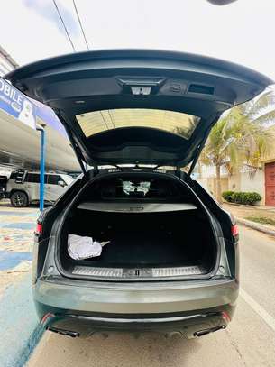 🚘 Range Rover Velar 2018 – SUV Premium Full Option image 14