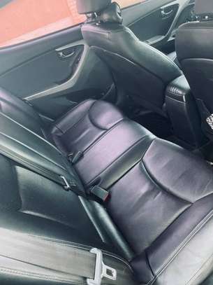 Hyundai Avante année 2015 image 4