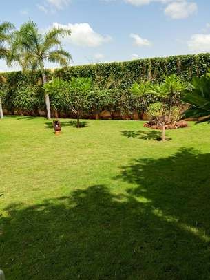 Belle villa F5 à louer à la résidence Kalahari (Saly) image 9