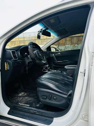 Location Kia Sportage ( 45k hors dakar ) image 10