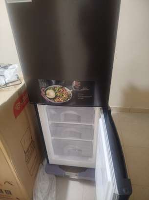 Refrigérateur de marque Elactron 140L EL152CBDI image 4