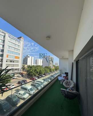 Appartement F4 de 197 m² à vendre au Point E image 5