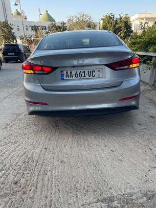 Hyundai Avante 2016 image 9