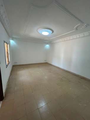 Superbe Villa à louer à Mermoz image 10
