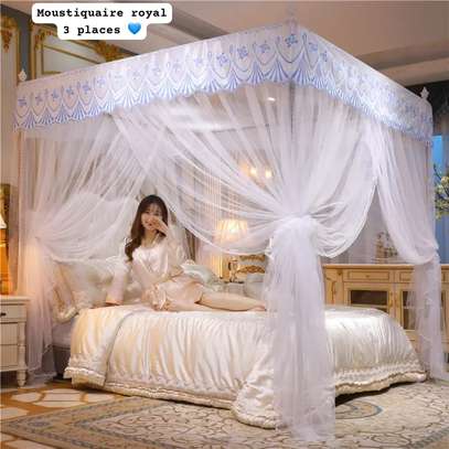 Mousticaire vip image 2