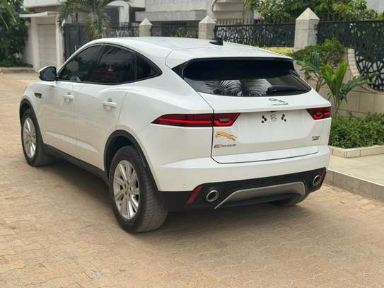 Jaguar  E-Pace Année: 2020 image 9