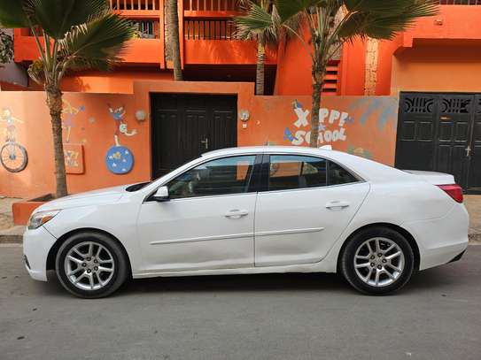 Chevrolet malibu image 3