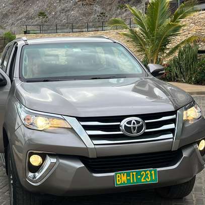 Toyota Fortuner 2017 image 2