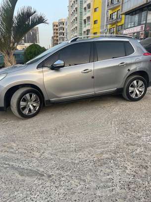 Peugeot 2008 2016 image 2