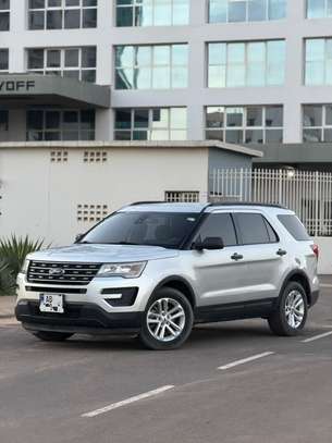 Ford explorer 2017 image 3