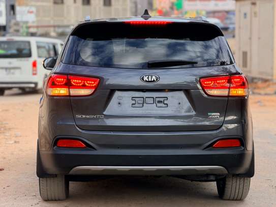 Kia sorento image 6