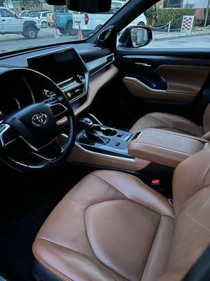 Toyota highlander hybride platinium image 4