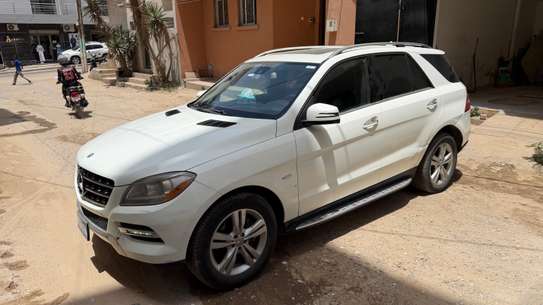 Mercedes ML 350 4MATIC Essence image 2
