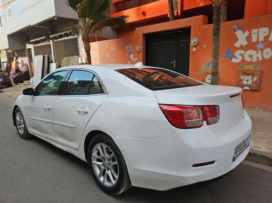 Chevrolet malibu image 6