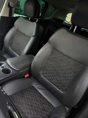 Peugeot 3008 diesel image 14