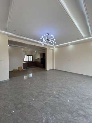 APPARTEMENT F3 À LOUER – OUAKAM image 10