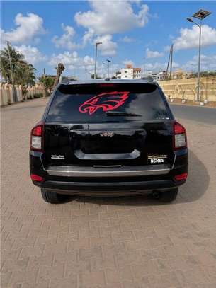 À vendre Jeep Compass image 10