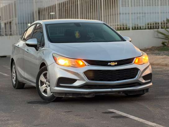 Chevrolet Cruze image 2