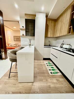 Appartement F2 meublé neuf à louer à Mermoz image 2