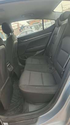 Hyundai Elantra 2017 image 11