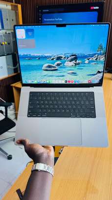 Mac M1 Pro 2021 - 16’p - SSD 1To - Ram 32Go image 2