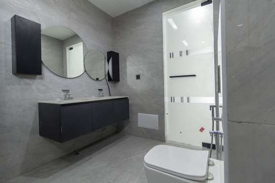 F5 de 285 m² au 9ᵉ et dernier étage – Mamelles image 12
