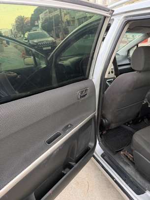 Toyota verso d4d 2009 image 4