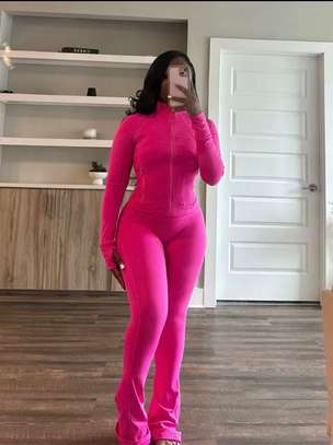 Tenues femme tendance – Sport & chic 🔥 image 6