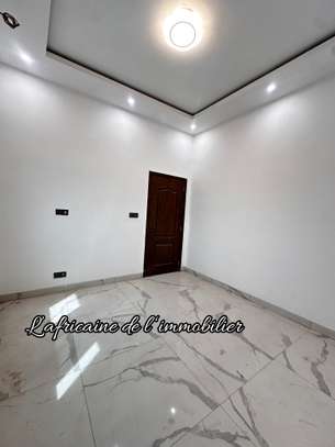 Appartement F5 à louer – Sacré-Cœur image 12