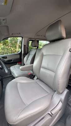 HYUNDAI GRAND STAREX 2017 (12 PLACES) image 8