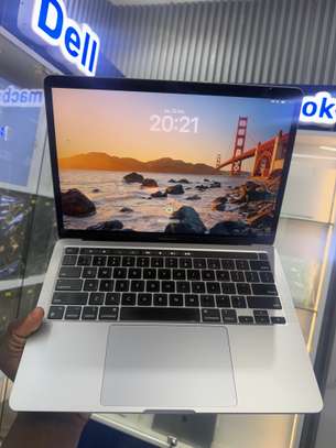 MacBook Pro M2 Ram 16Go SSD 512Go 13” image 2
