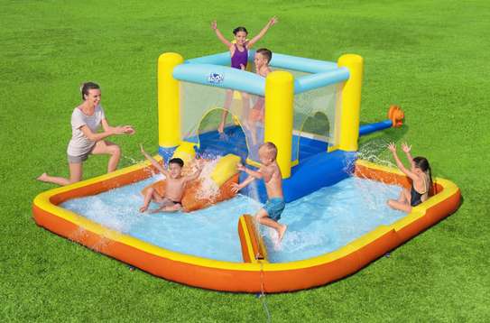 Aire de jeu gonflable BESTWAY avec PISCINE image 6