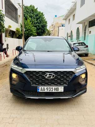 Hyundai Santafe 2019 image 2
