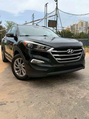 HYUNDAI TUCSON 2.0 ESSENCE AUTOMATIQUE 2017 image 2