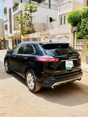 Location FORD EDGE TITANIUM image 10
