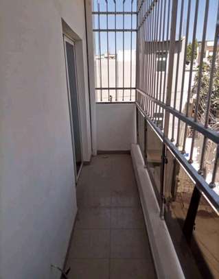Sacré cœur grand appartement F4 à louer image 8