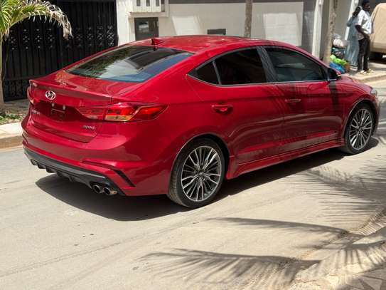 Elantra 2018 image 5